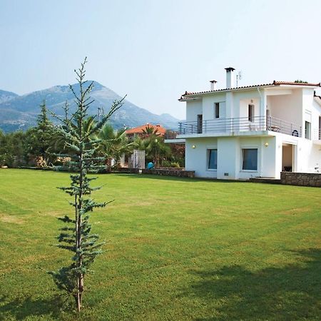 Caprice Villa Míloi Exterior photo
